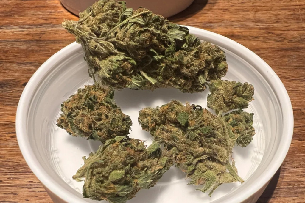 White widow - AK